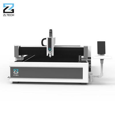 4000 * 2000mm ماكينات تقطيع ألياف الليزر MAX / Raycus Laser Raytools رأس القطع